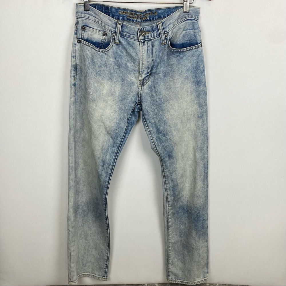 American Eagle Outfitters AE‎ Slim Straight Light Wash Jeans